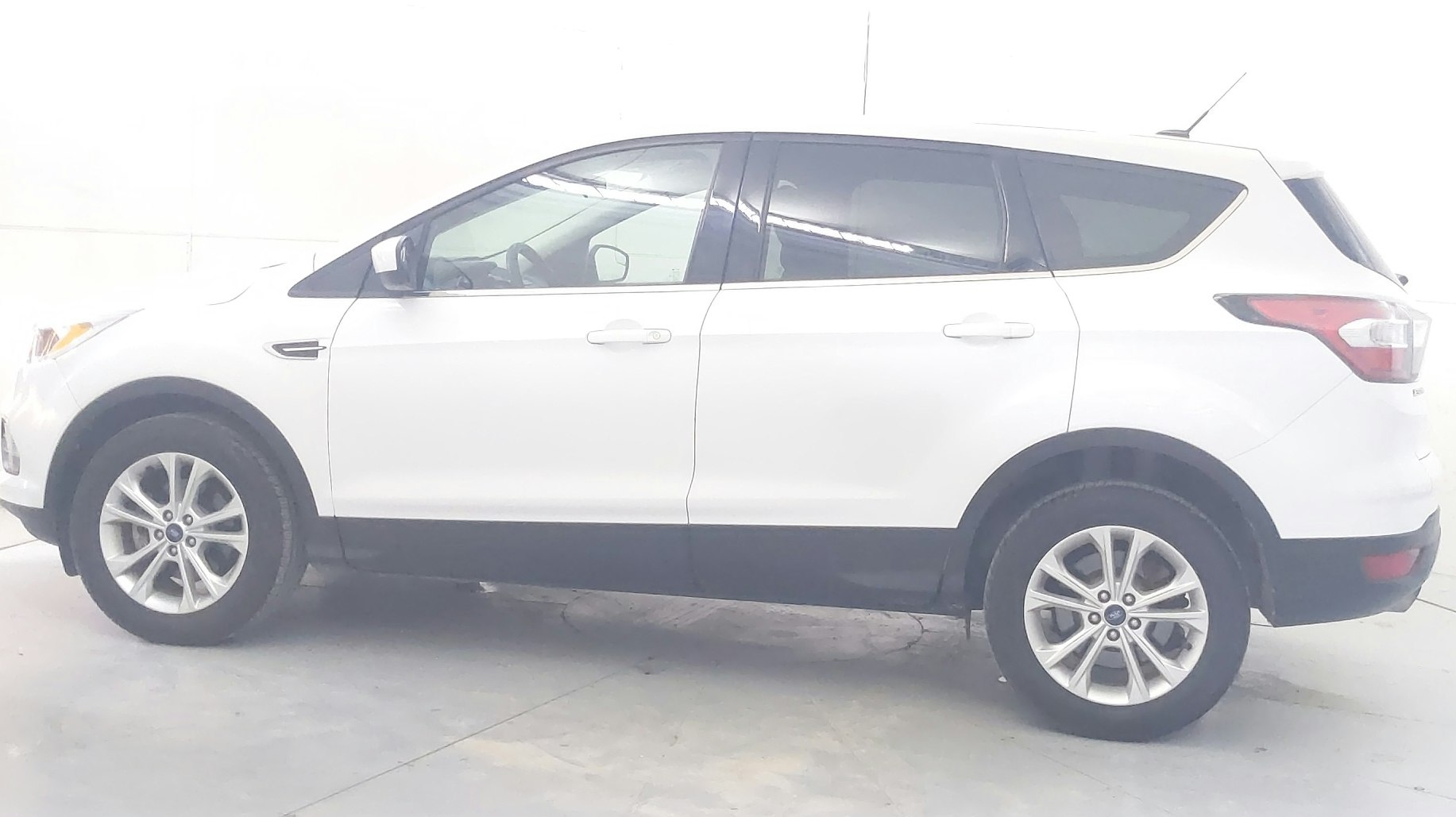 2017 Ford Escape SE's photo